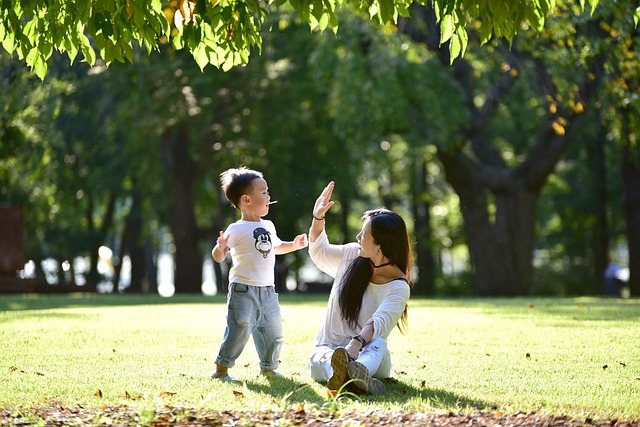 park, family, mom, child, boy, happy, cute